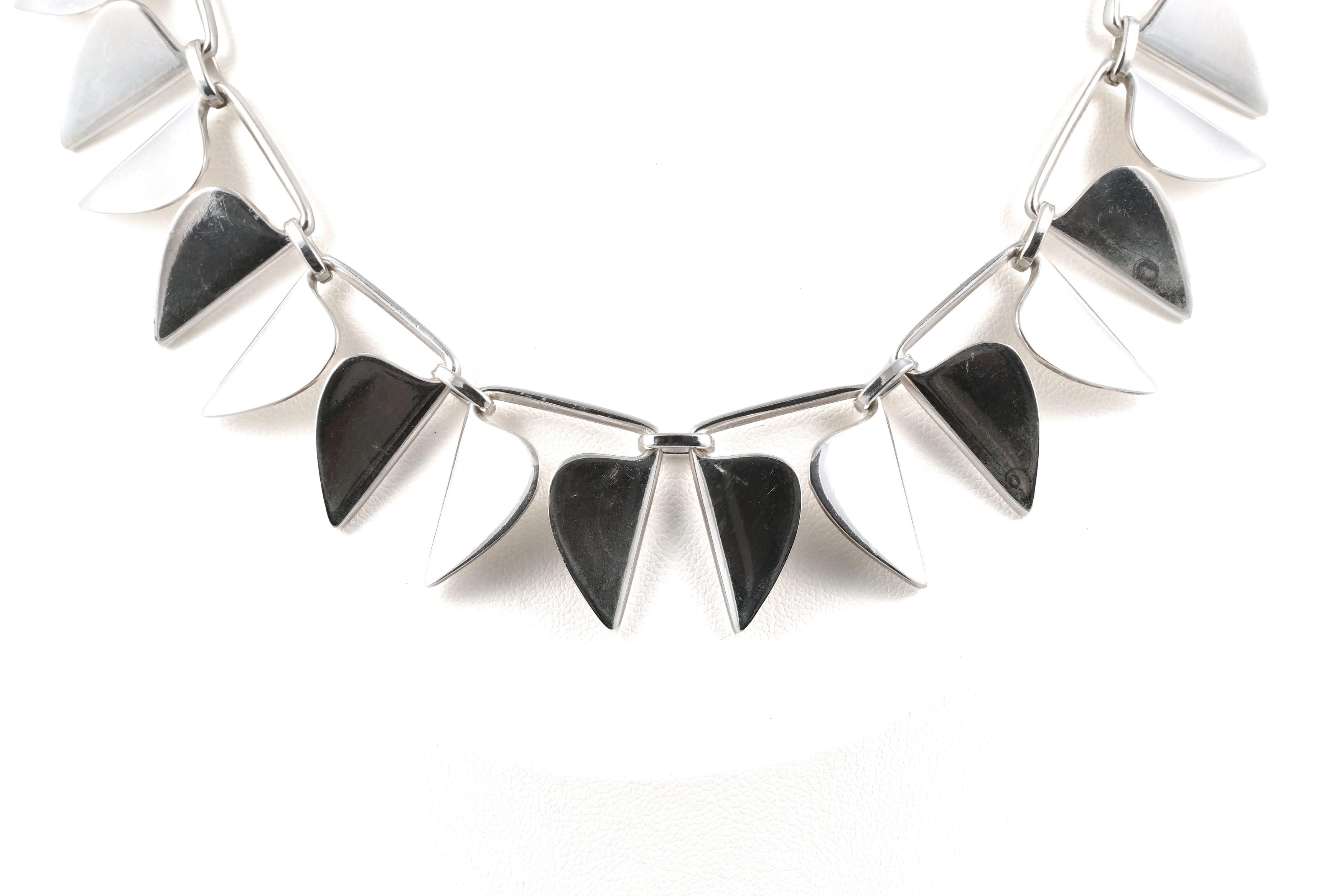 Collier Art Déco en argent 925 signé Georg Jensen - - 1