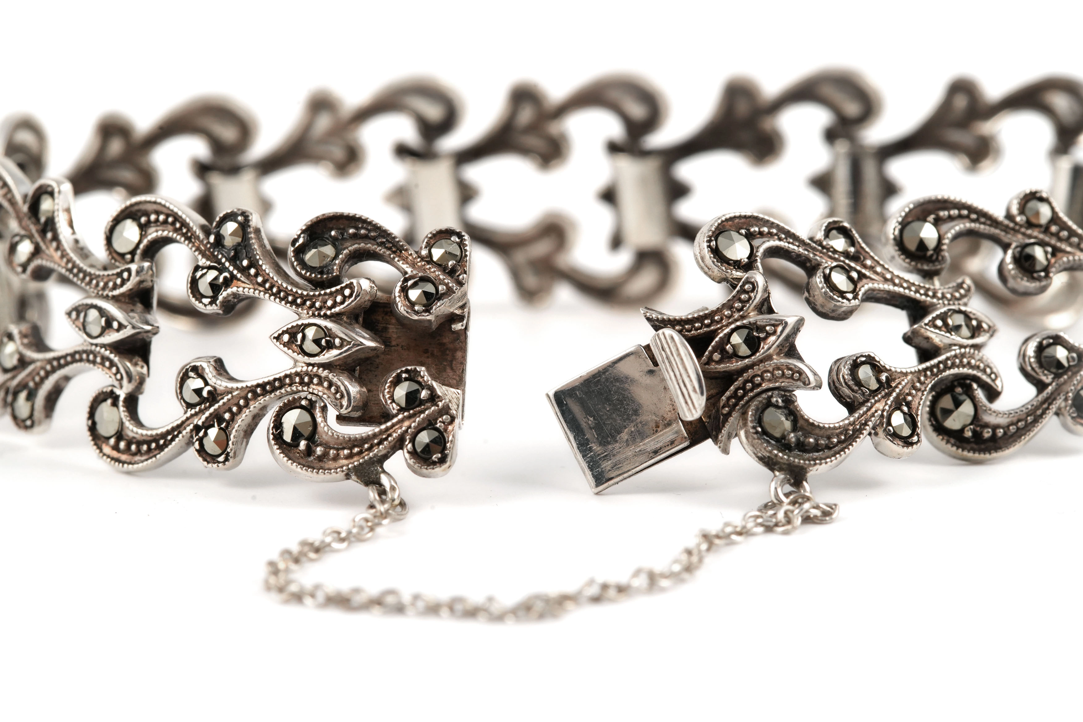 Bracelet Art Déco en argent serti de marcassites - - 6