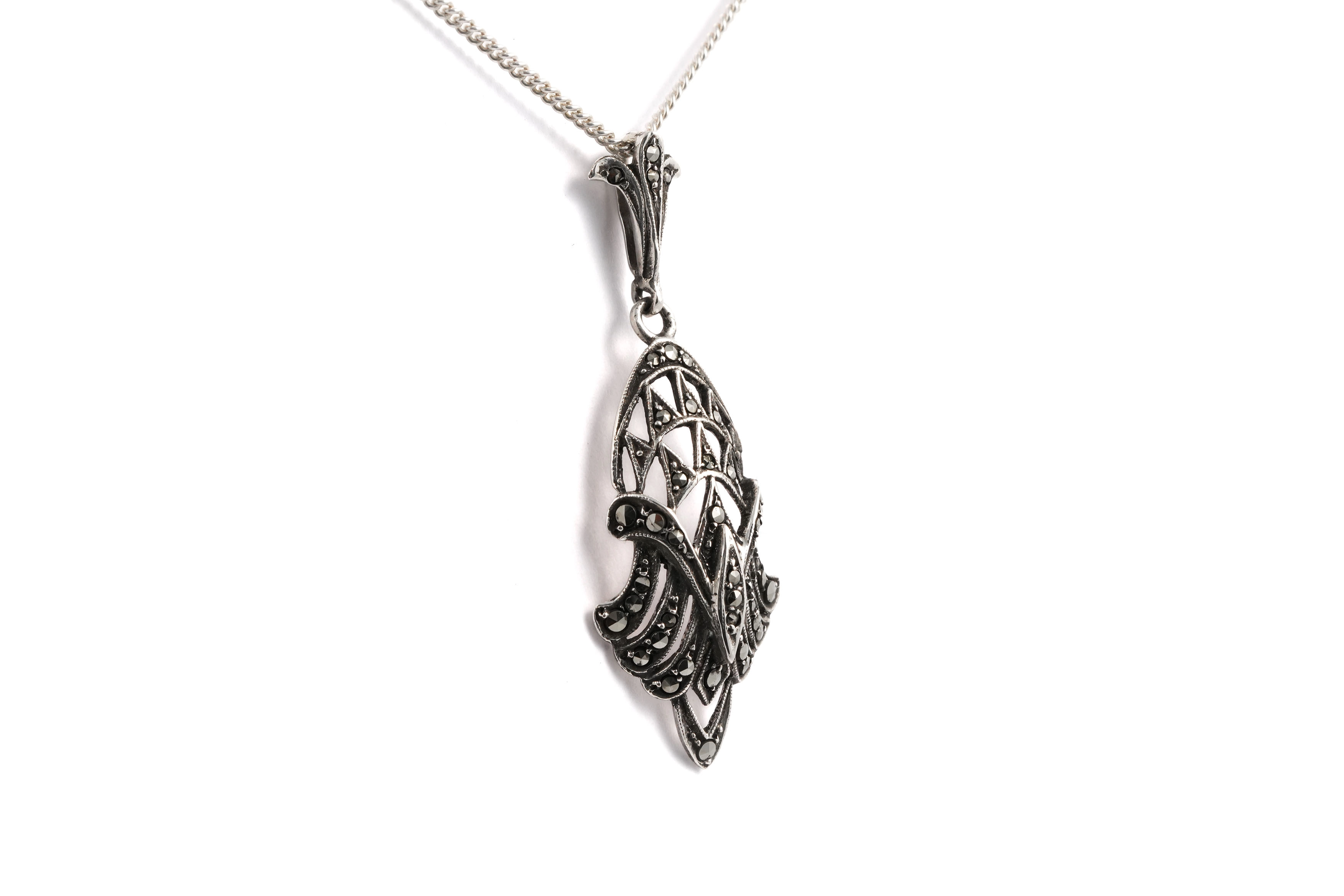 Pendentif Art Déco en argent 835 serti de marcassites - - 4