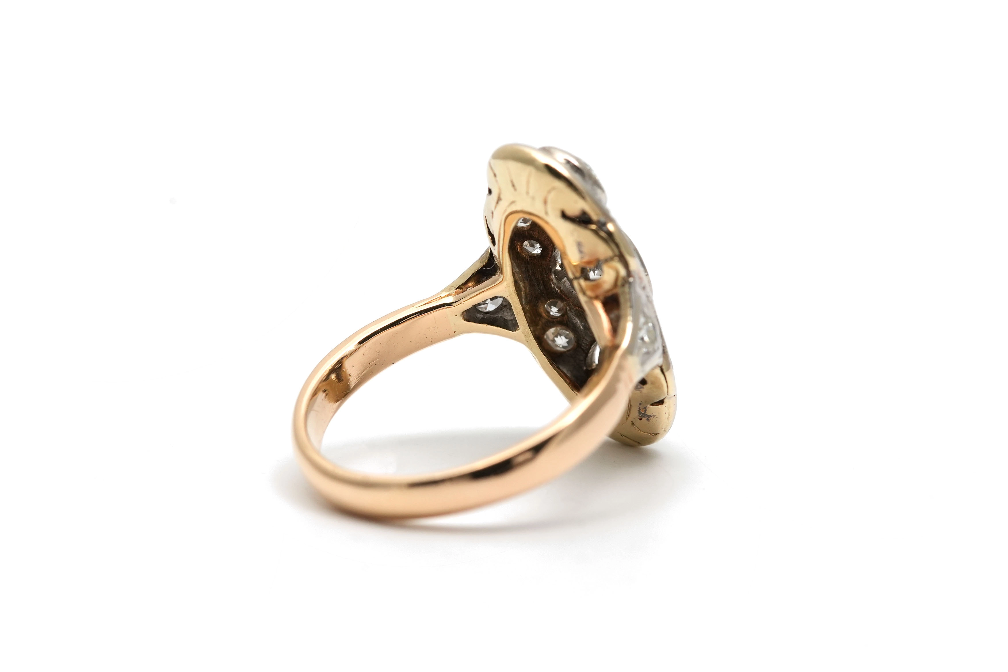 Bague Art Déco en or jaune et blanc 18 carats sertie de diamants taille "brillant" (+-0.55 ct) et taille "8/8"