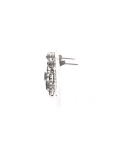 Boucles d'oreilles contemporaines en or blanc 14 carats serties de saphirs et de diamants taille "brillant" (+-0.41 ct)