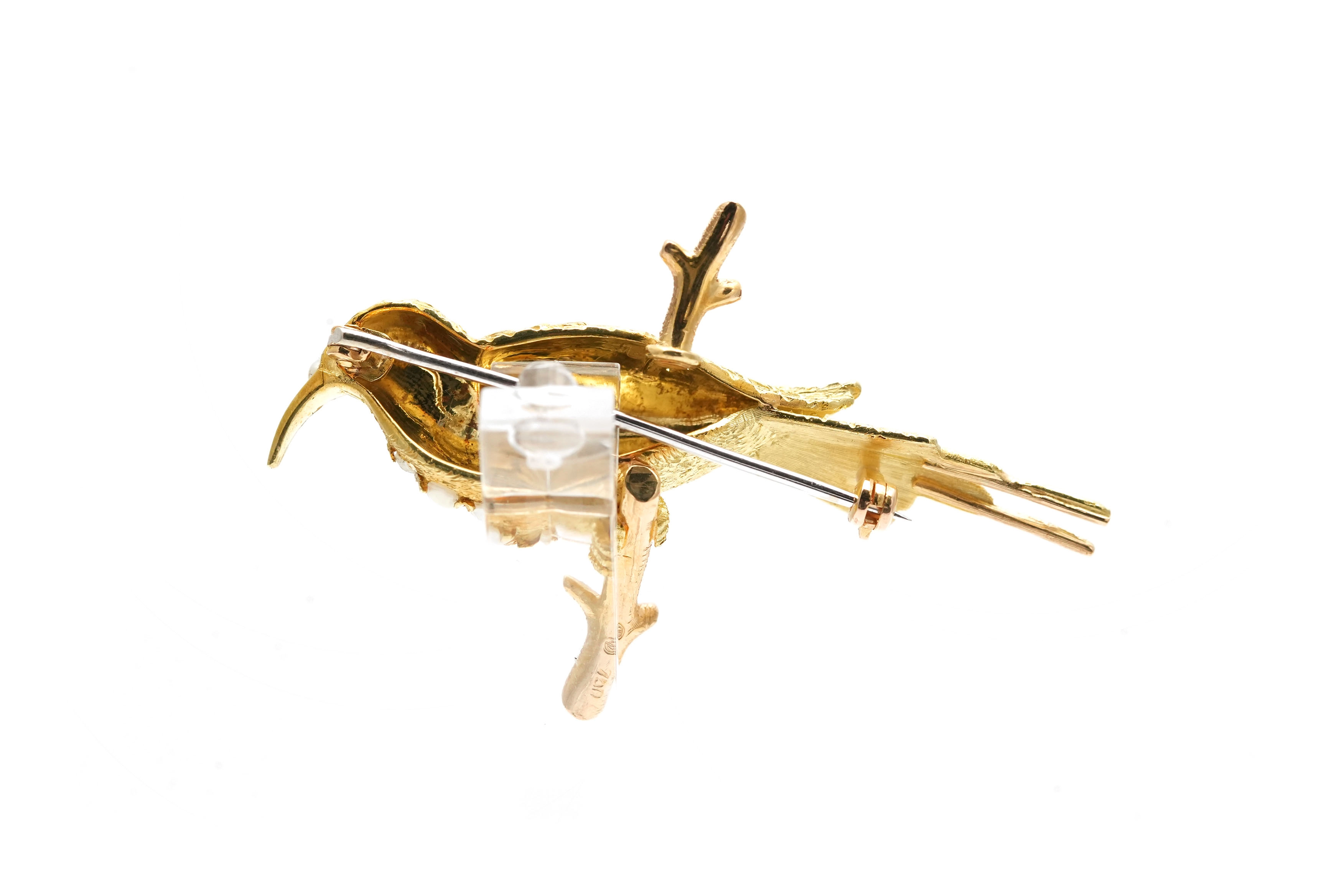 Broche Art Nouveau en or jaune 18 carats sertie de perles et d'un rubis