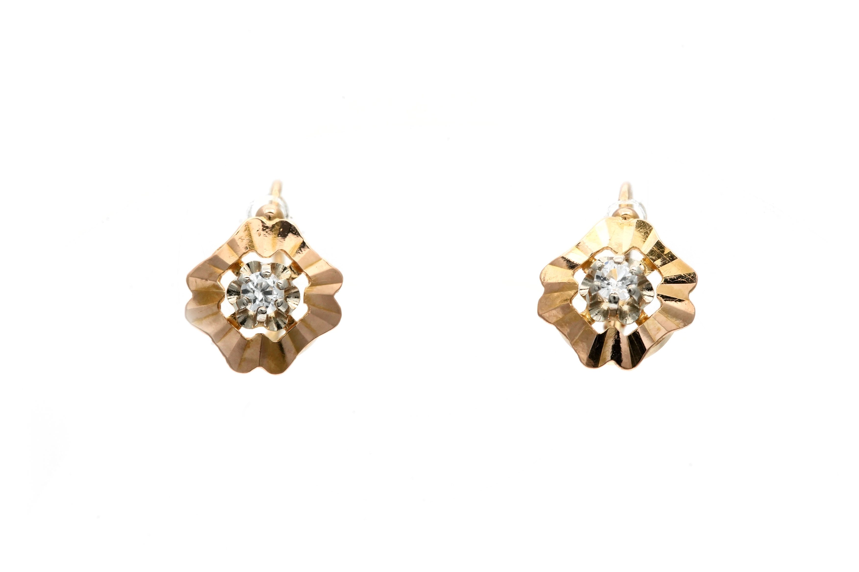 Boucles d'oreilles Art Déco en or jaune 18 carats serties de saphirs de synthèse