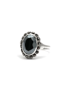 Bague Art Déco en argent sertie d'une hématite et de marcassites