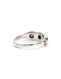 Bague contemporaine en argent 925 sertie de nacres