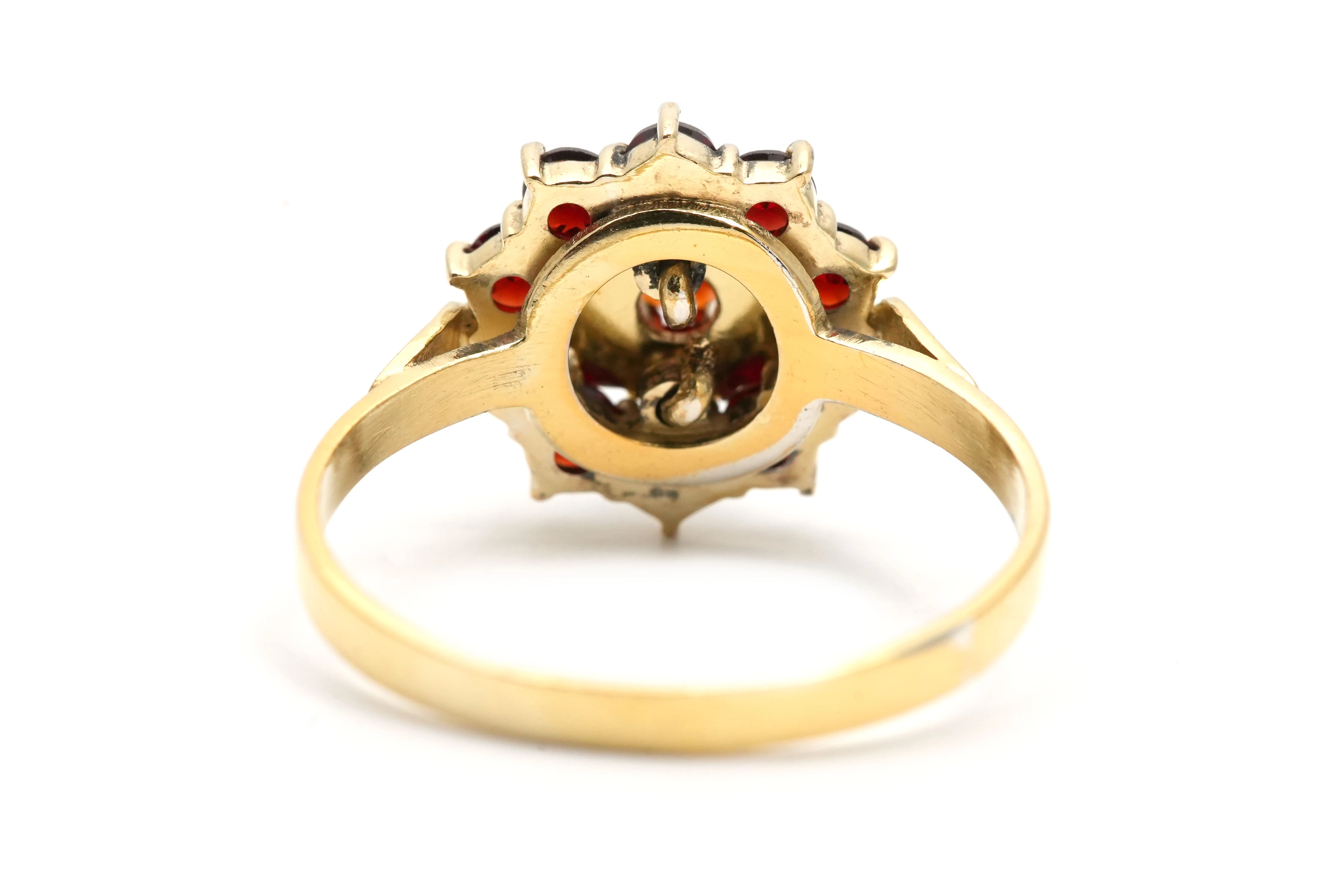 Bague Années 50 en argent 900 (vermeil) serties de grenats