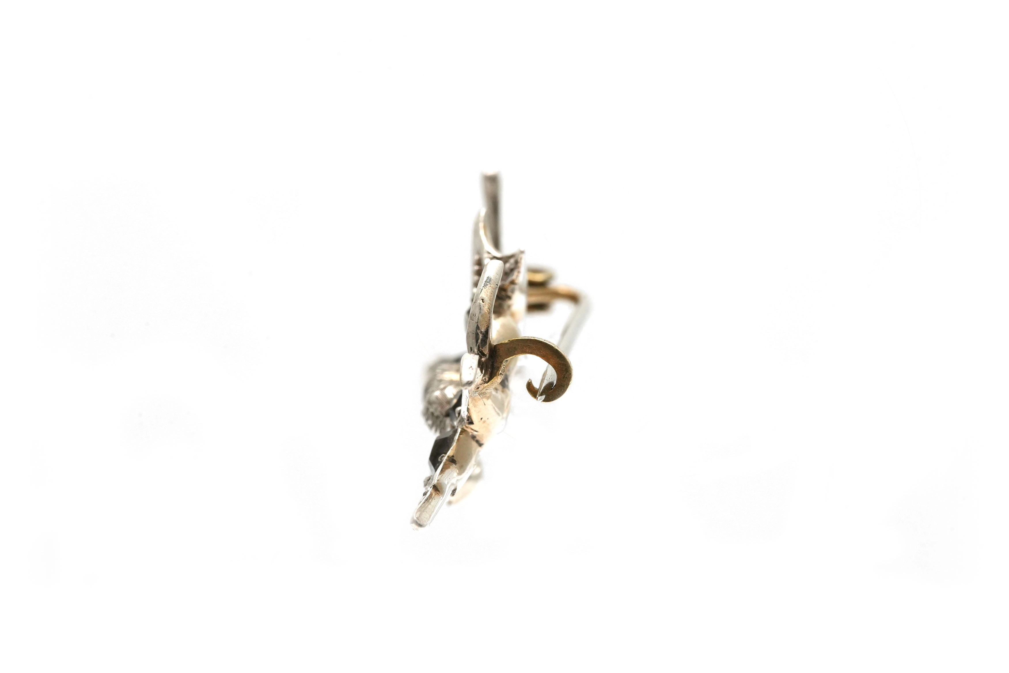 Broche Art Nouveau en argent 800 sertie de strass