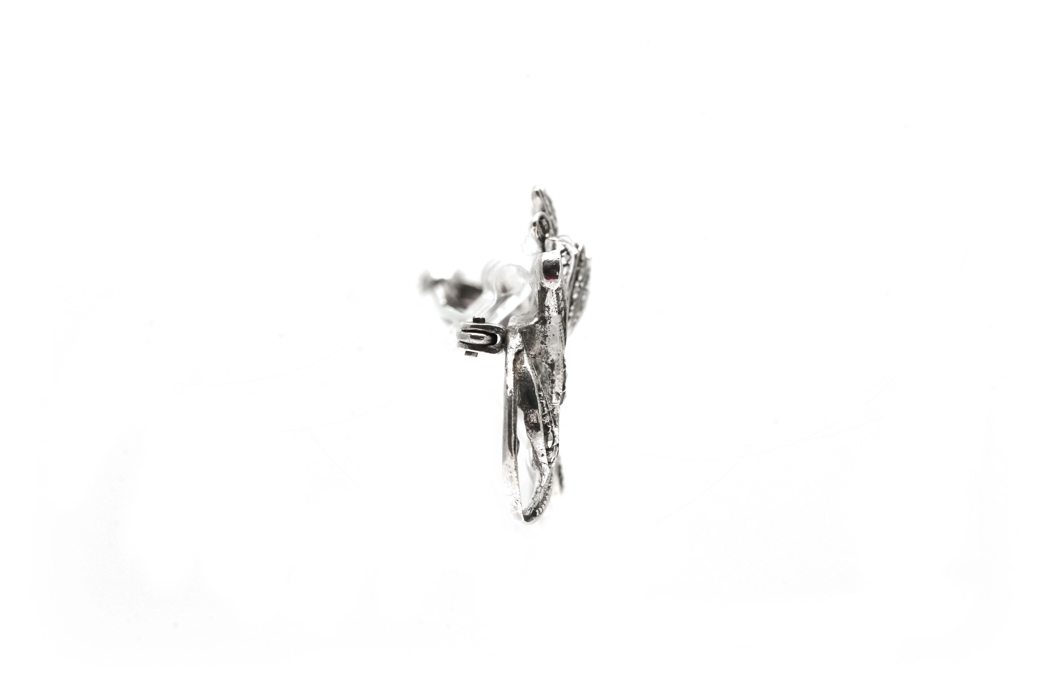 Broche Art Déco en argent 835 sertie de marcassites