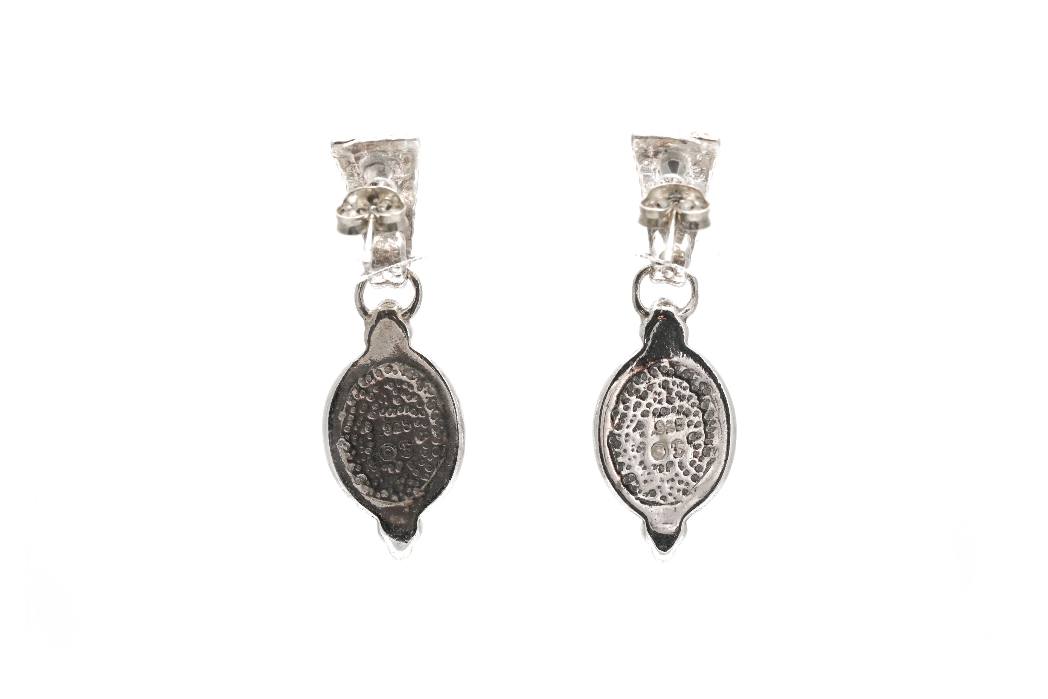 Boucles d'oreilles contemporaines en argent 925 serties de turquoises