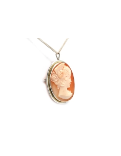 Pendentif Art Déco en argent 800 serti d'un camée