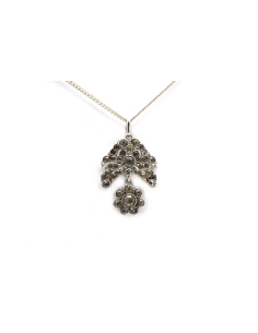 Pendentif Art Nouveau en argent serti de strass