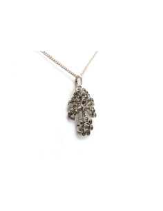 Pendentif Art Nouveau en argent serti de strass