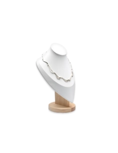 Collier contemporain en argent serti de strass