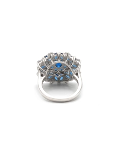 Bague contemporaine en argent 925 sertie de zirconiums