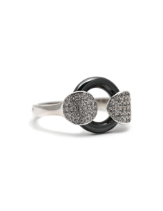 Bague contemporaine en argent 925 sertie de zirconiums et de céramique