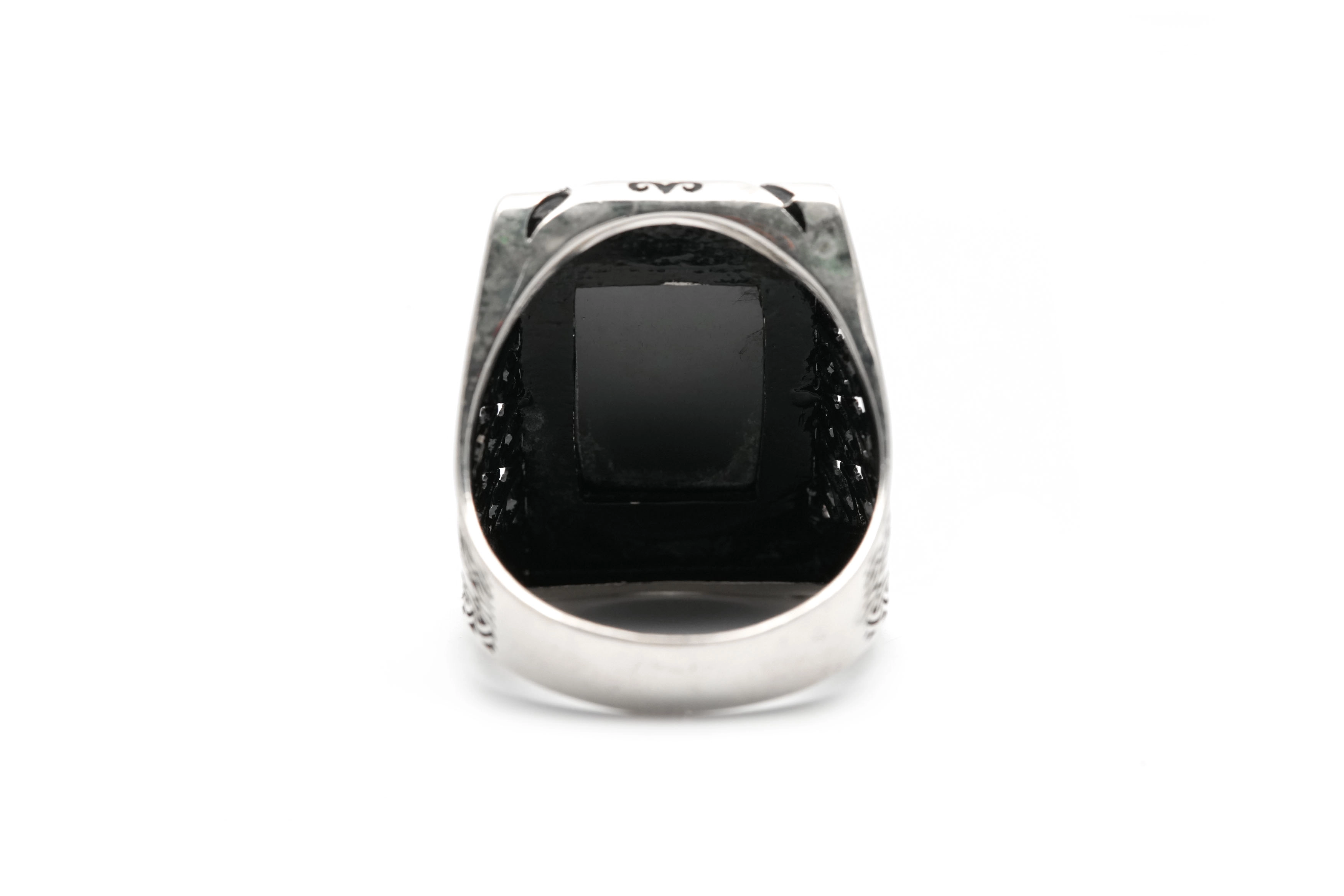 Bague contemporaine en argent 925 sertie d'une céramique
