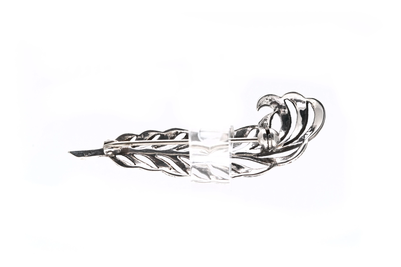 Broche plume Art Déco en argent 835 sertie de marcassites - - 4