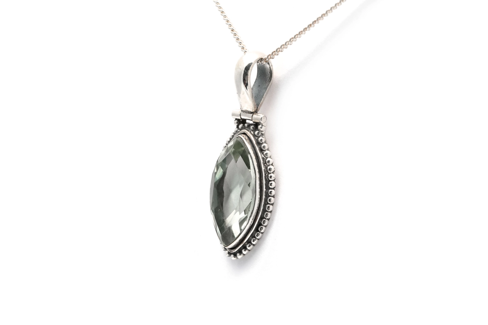 Pendentif contemporain en argent 925 serti d'une prasiolite - - 1