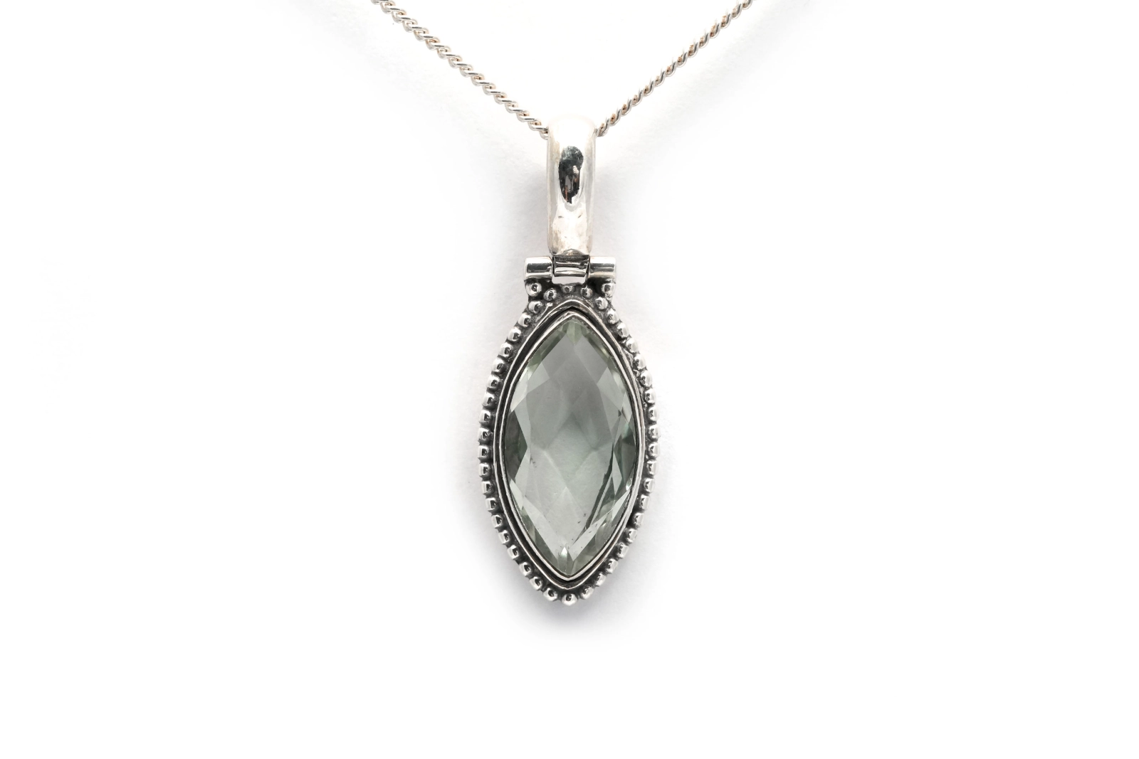 Pendentif contemporain en argent 925 serti d'une prasiolite - - 2