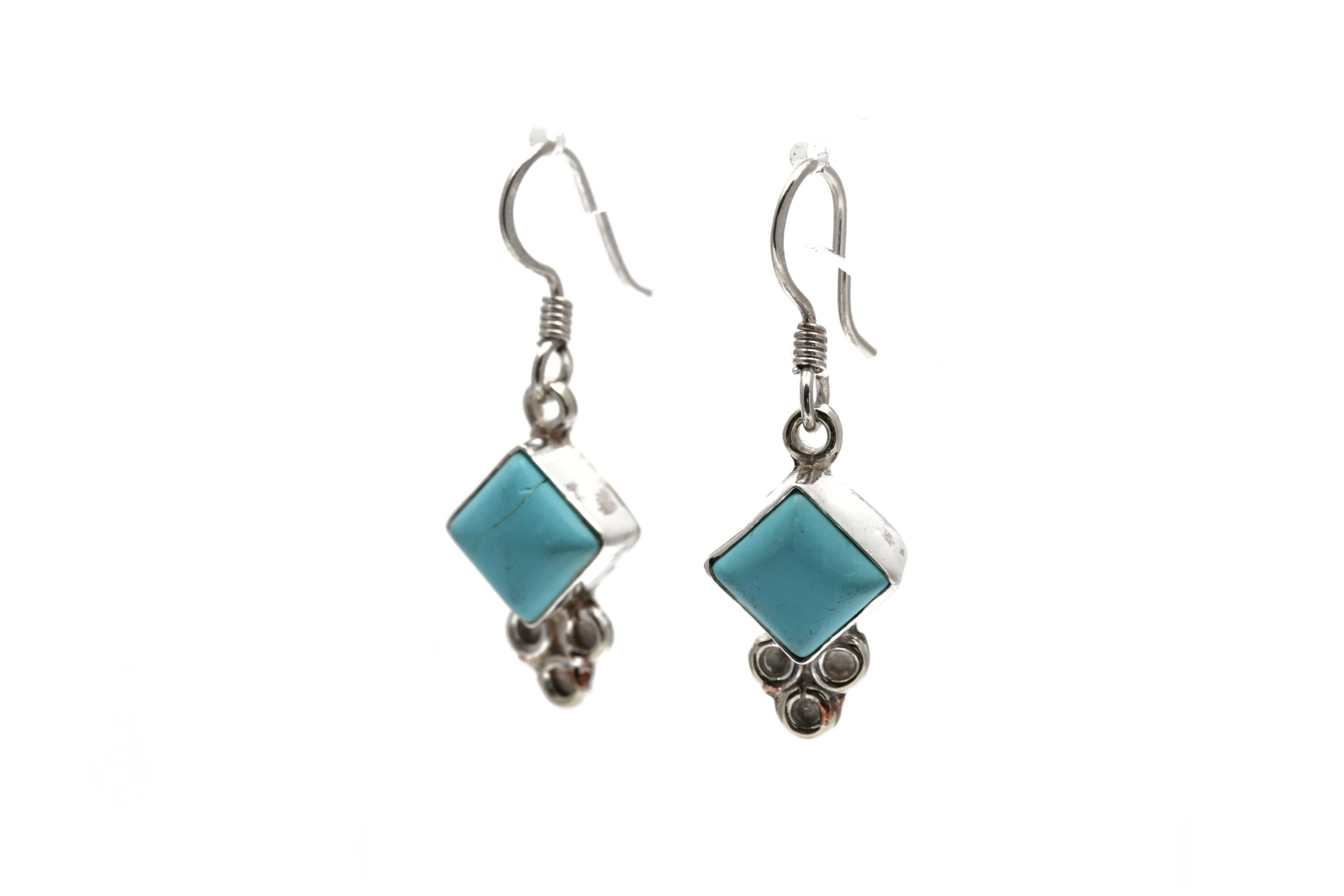 Boucles d'oreilles contemporaines en argent 925 serties de turquoises - - 1