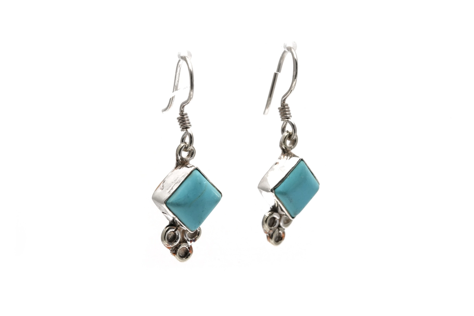 Boucles d'oreilles contemporaines en argent 925 serties de turquoises - - 3