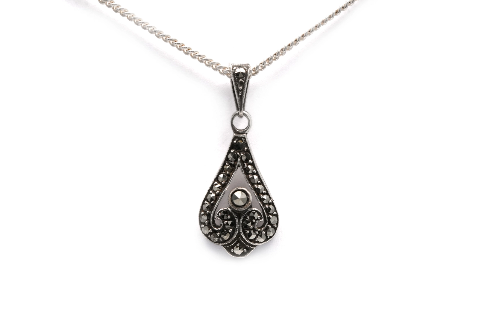 Pendentif Art Déco en argent 835 serti de marcassites - - 2