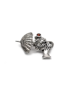 Broche contemporaine en argent 925 sertie d'un grenat et de marcassites