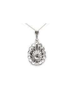 Pendentif Art Déco en argent serti de marcassites