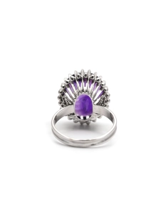 Bague Années 70 en or blanc 18 carats sertie d'une améthyste