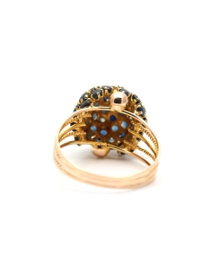 Bague contemporaine en or jaune 14 carats sertie de saphirs
