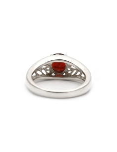 Bague contemporaine en argent 925 sertie d'un grenat