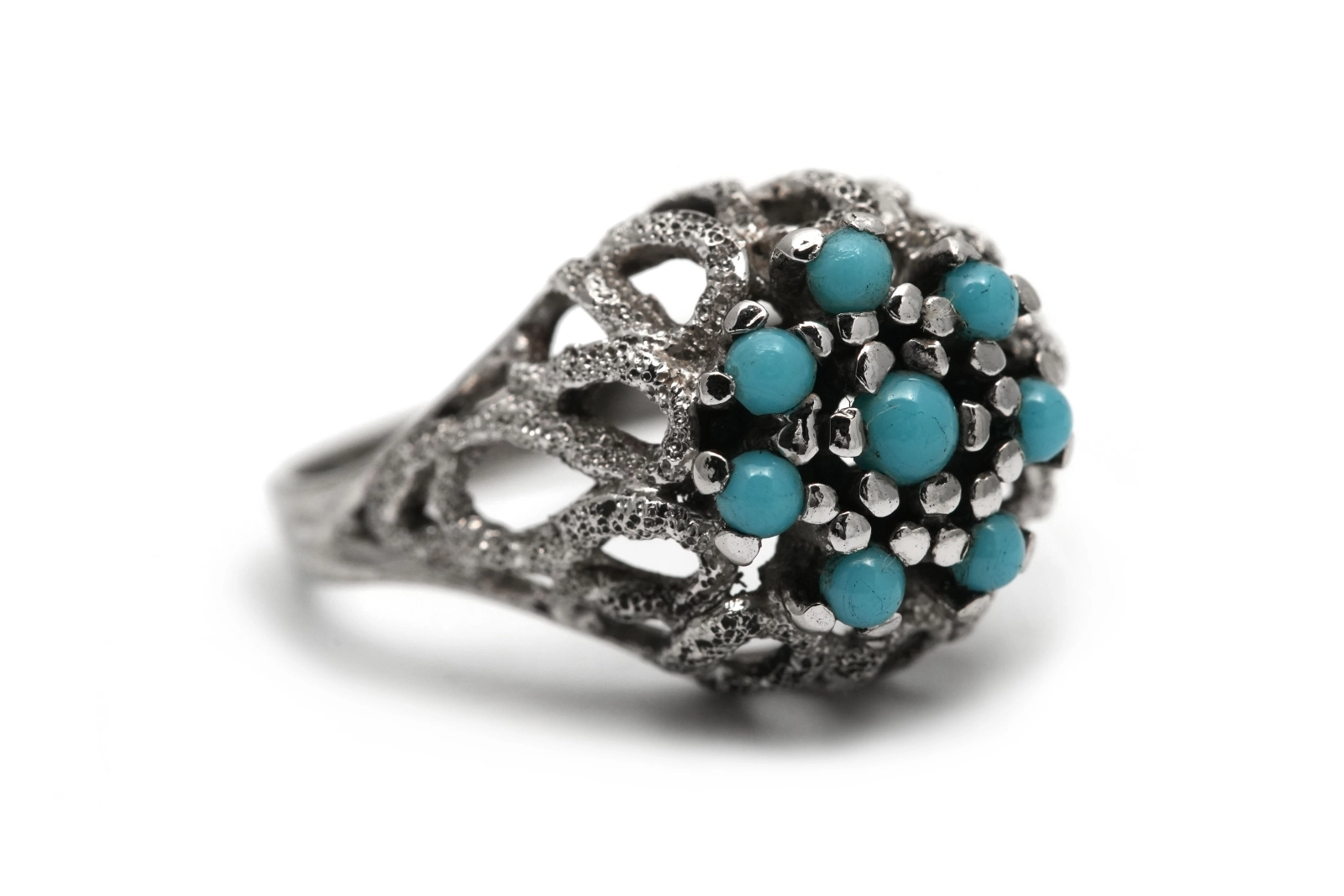 Bague Années 70 en argent 835 serti de turquoises