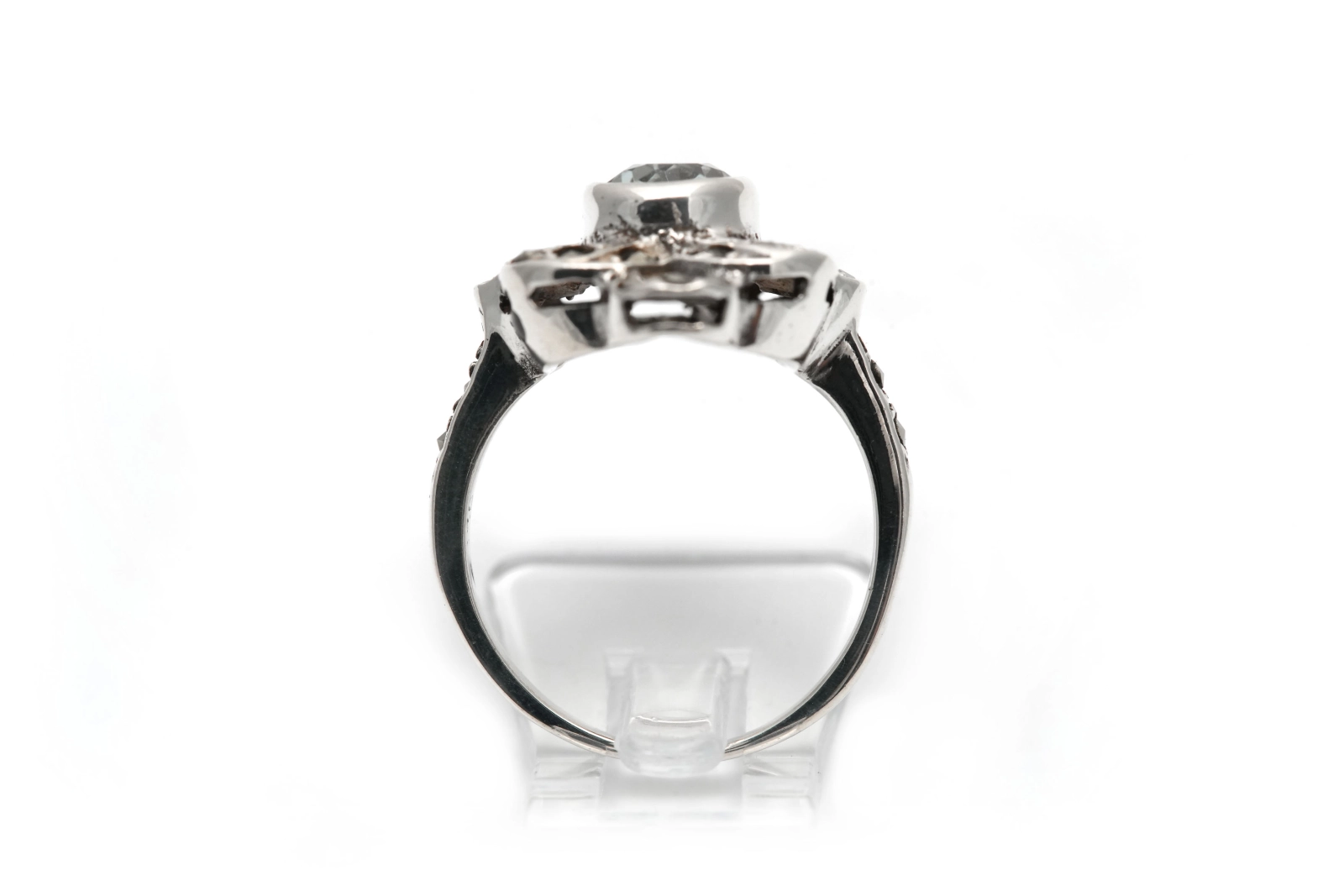 Bague Art Déco en argent 925 sertie d'une topaze et de marcassites