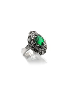 Bague contemporaine en argent 925 sertie d'un strass et de marcassites