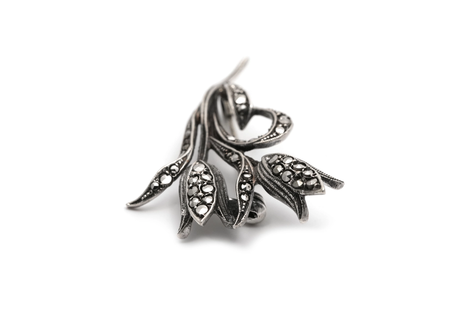 Broche Art Déco en argent 835 sertie de marcassites
