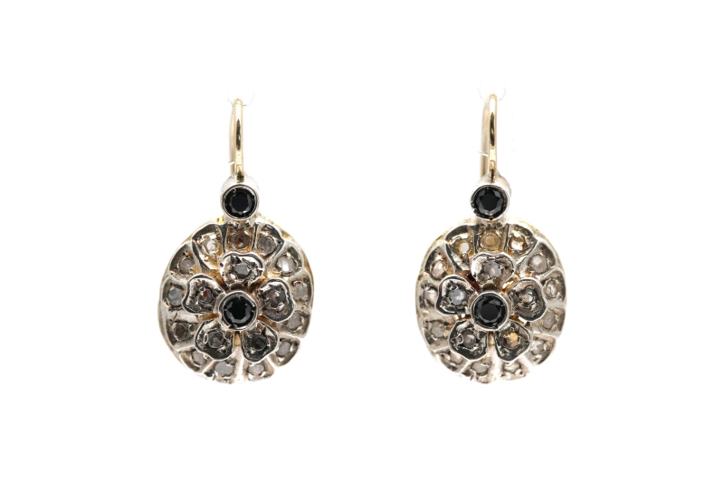 Boucles d'oreilles Art Déco en or jaune 14 carats et argent serties de diamants taille "rose" et de saphirs