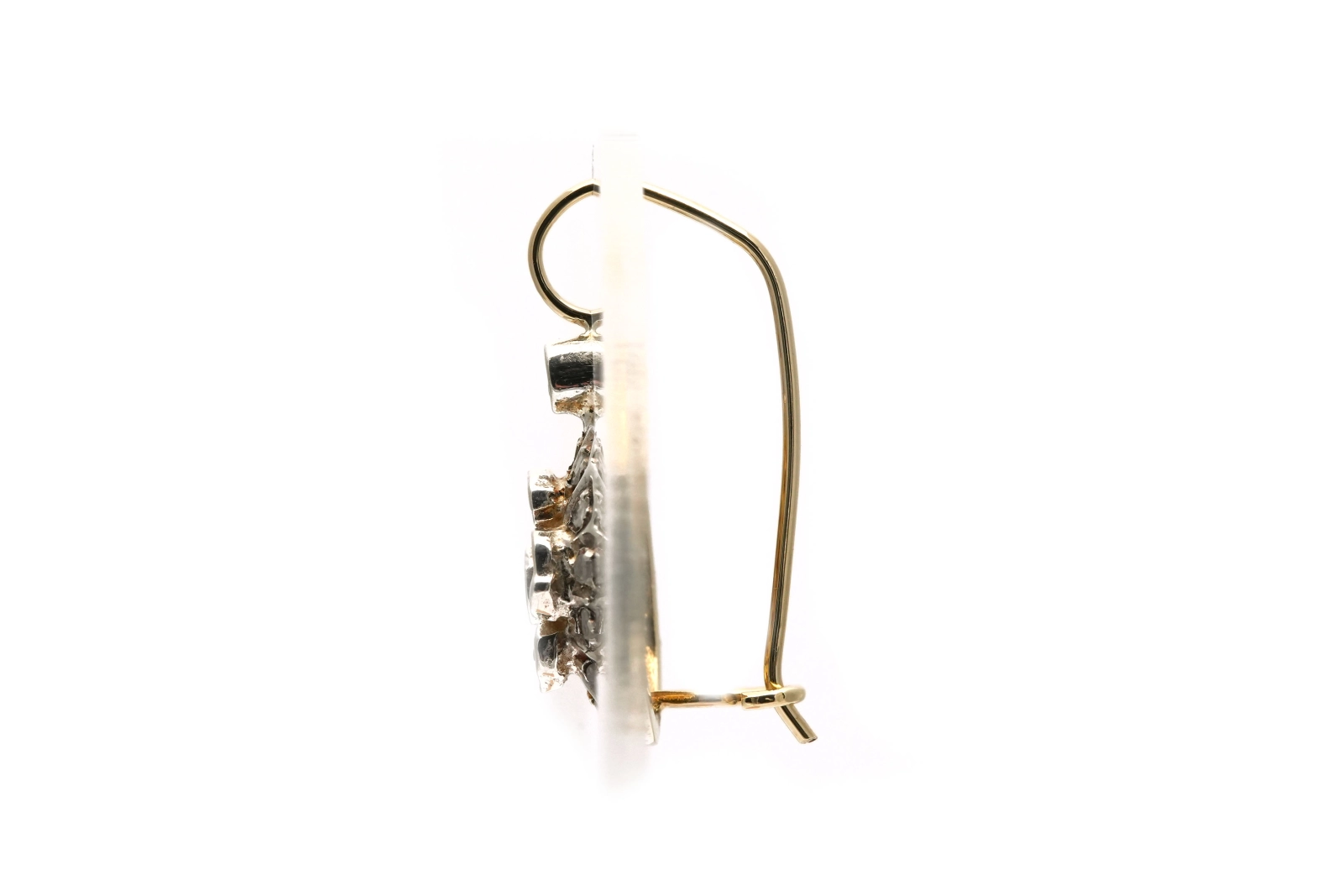 Boucles d'oreilles Art Déco en or jaune 14 carats et argent serties de diamants taille "rose" et de saphirs