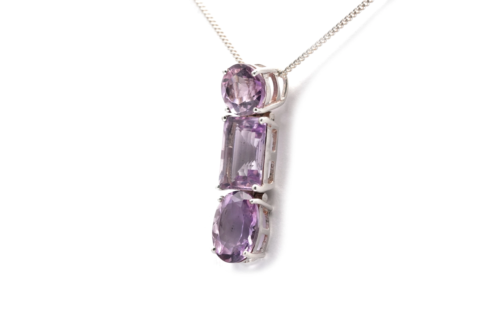 Pendentif contemporain en argent serti d'améthystes