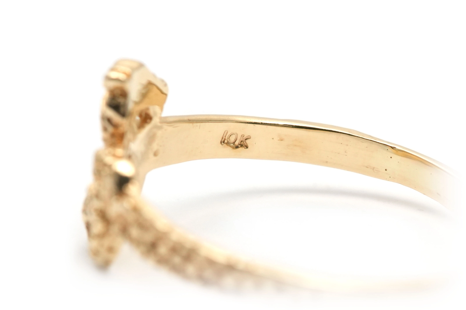 Bague contemporaine en or jaune 10 carats