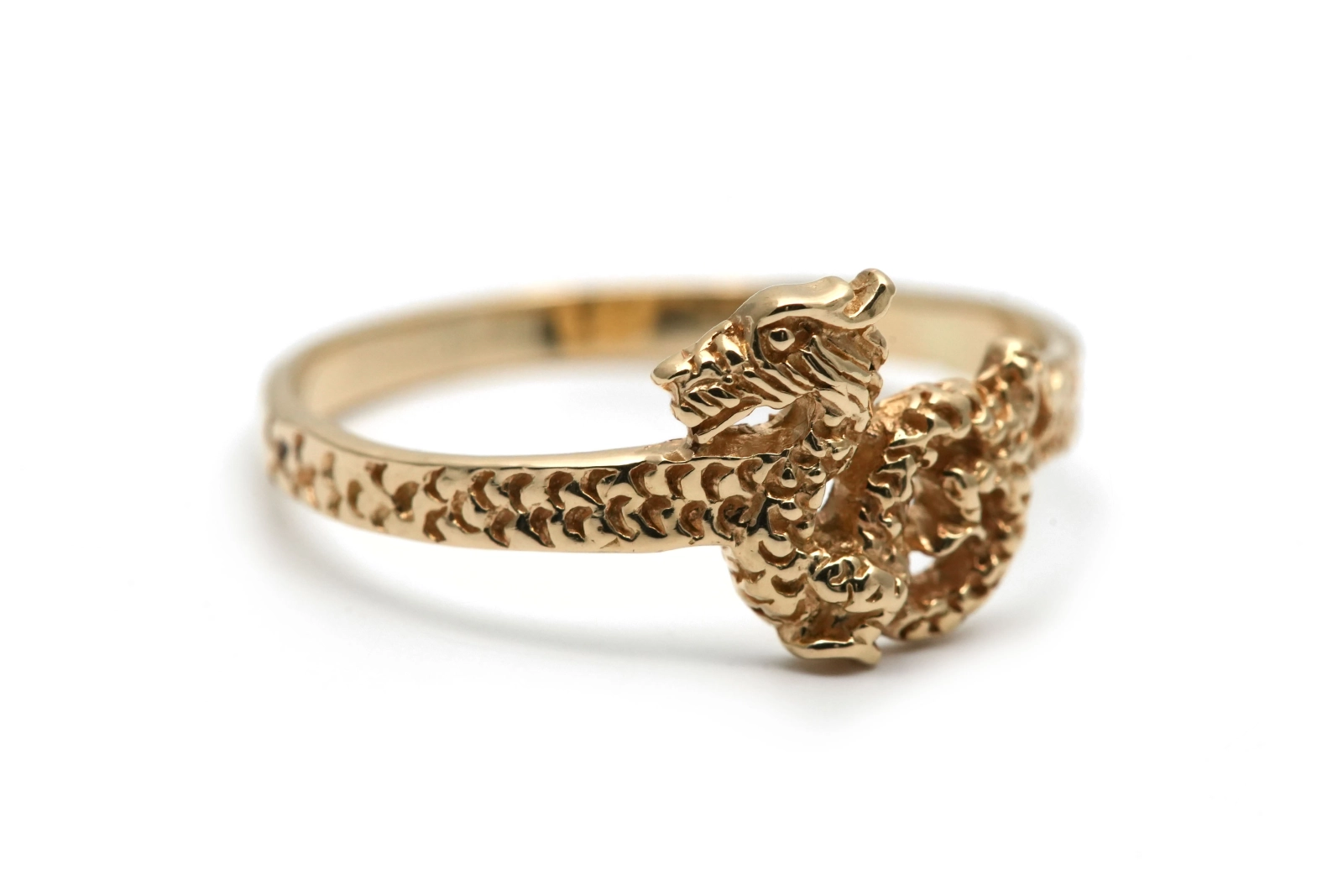 Bague contemporaine en or jaune 10 carats