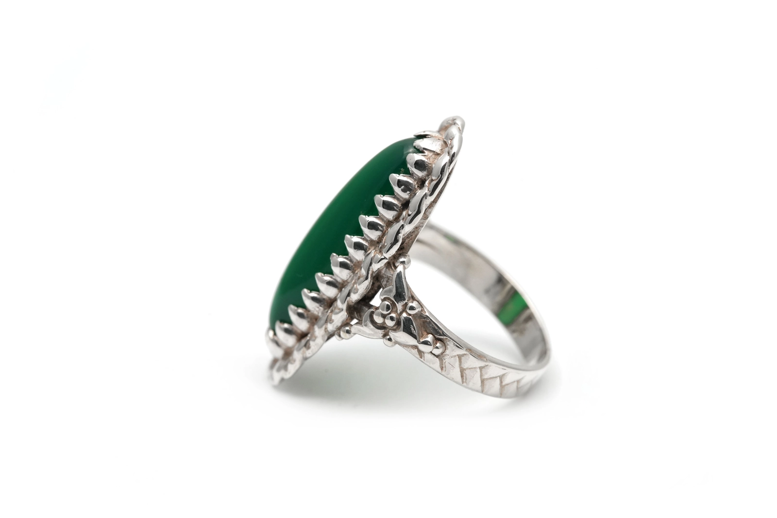 Bague Années 70 en argent 935 sertie d'une chrysocolle