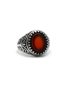 Bague contemporaine en argent 925 sertie d'une cornaline
