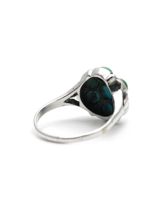 Bague contemporaine en argent sertie de turquoises