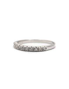 Bague contemporaine en argent 925 sertie de zirconiums