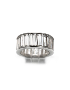 Bague contemporaine en argent 925 sertie de zirconiums