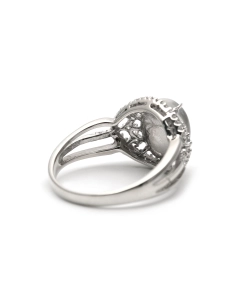 Bague contemporaine en argent 925 sertie d'une pierre de lune et de zirconiums