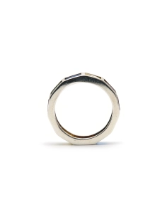 Bague contemporaine en argent 925 sertie de zirconiums