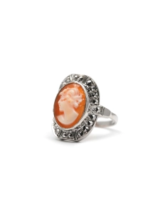 Bague Années 50 en argent 835 sertie d'un camée et de marcassites