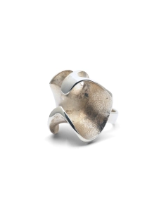 Bague contemporaine en argent 900