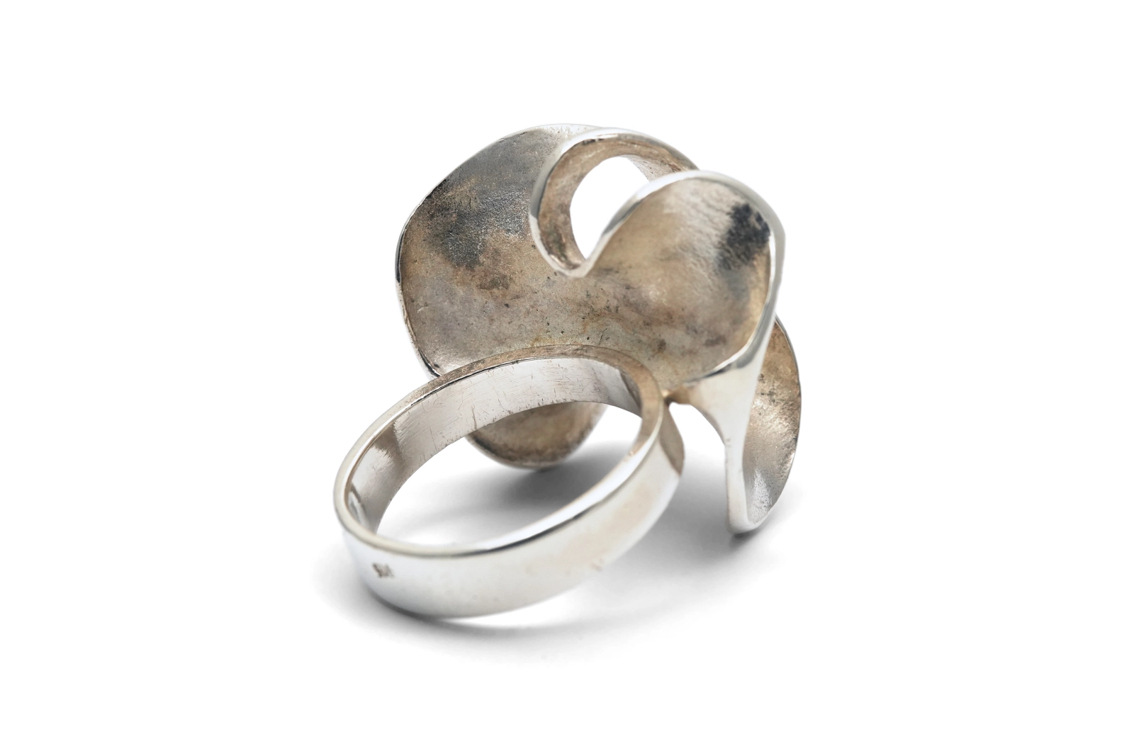 Bague contemporaine en argent 900